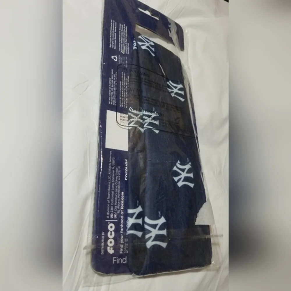 NY Yankees Team Multipurpose Gaiter Scarf